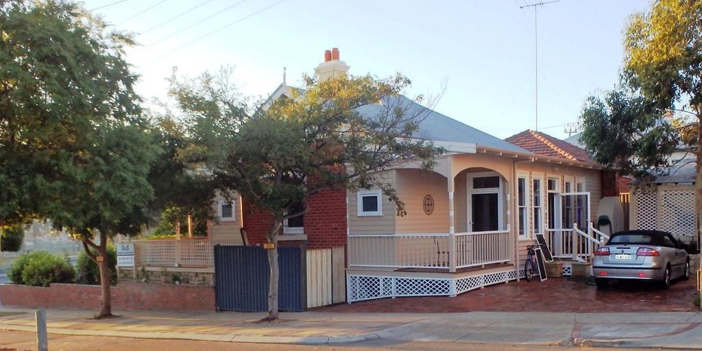 Hamptons Inn Bed & Breakfast Fremantle Esterno foto